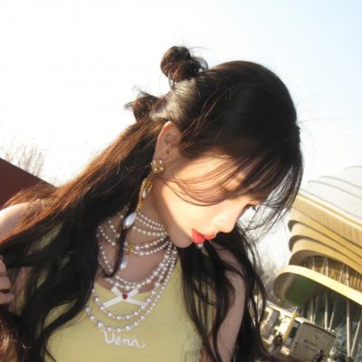 女演员今天依然
